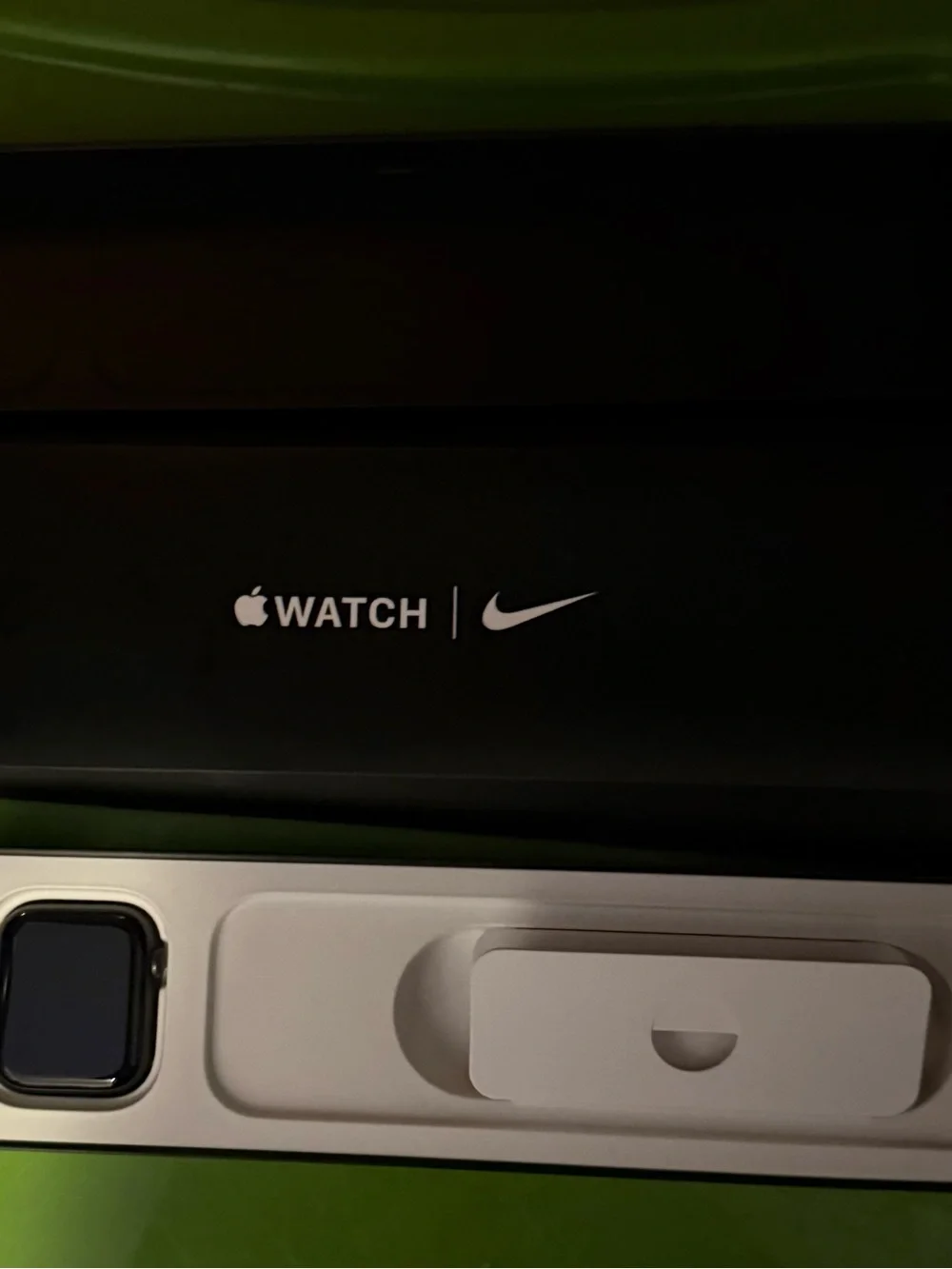 Nike Apple Watch SE GPS+Cellular 44M